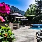 Hotel Neste De Jade