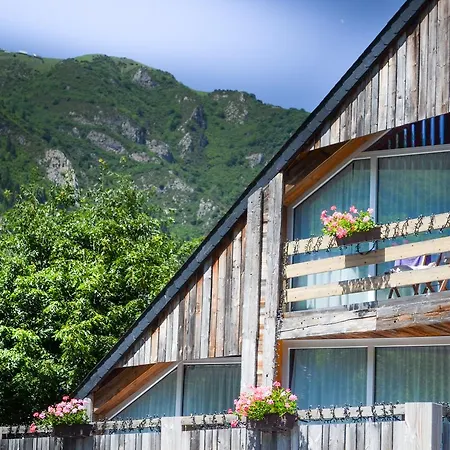 Hotel Neste De Jade 3*