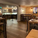 Hotel Neste De Jade 3*