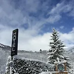 Neste De Jade Hotel 3*