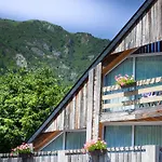 Hotel Neste De Jade 3*