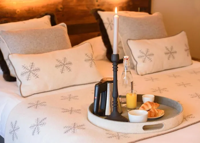 Neste De Jade Hotel 3*